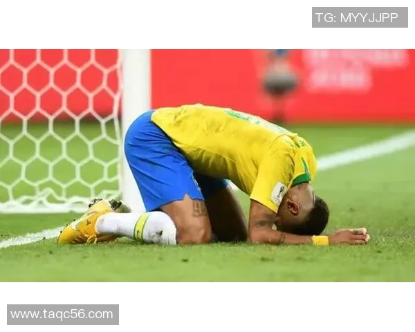 媒体人解析:小杨泪水背后并非被打哭而是因表现懊悔 媒体人解析:小杨泪水背后并非被打哭而是因表现懊悔